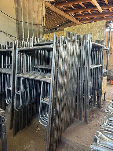 Строительные леса, стойки: Продаю строительные леса Принимаем на бартер машина Наш адрес Баят — 4