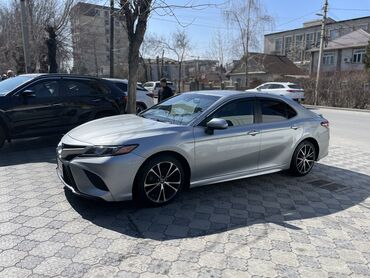 Toyota: Toyota Camry: 2020 г., 2.5 л, Автомат, Бензин, Седан