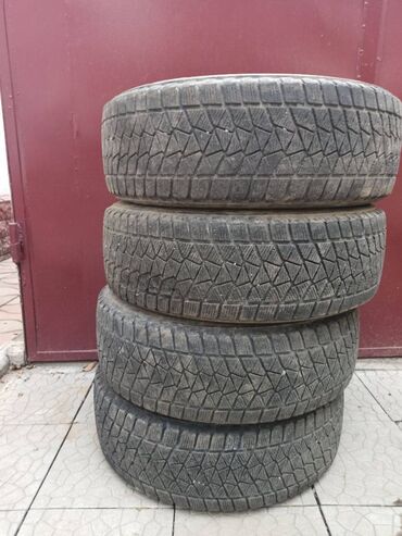 Шины: Шины 225 / 65 / R 17, Зима, Б/у, Комплект, Япония, Bridgestone