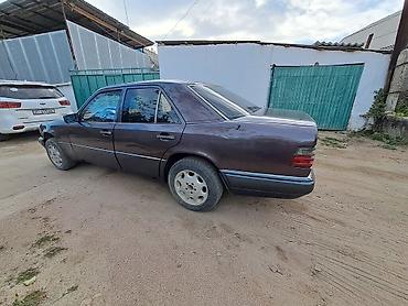 рычаг мерседес 124: Mercedes-Benz W124: 1993 г., Механика, Седан — 4