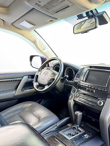 Toyota: Toyota Land Cruiser: 2010 г., 4.7 л, Автомат, Газ, Внедорожник — 3
