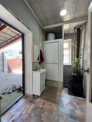 Продажа коттеджей и домов: 🔷 ПРОДАЁТСЯ ДОМ РЯДОМ С РЫНКОМ ДОРДОЙ 🔷 🔷 Локация: всего 200 метров — 4