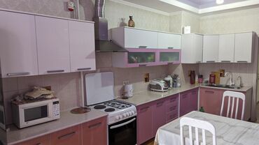 Кухонные гарнитуры: Кухонный гарнитур, цвет - Фиолетовый, Б/у
