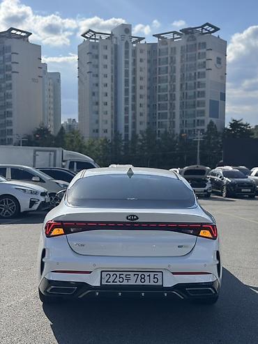 Продажа авто: Kia K5: 2020 г., 2 л, Автомат, Гибрид, Седан — 5