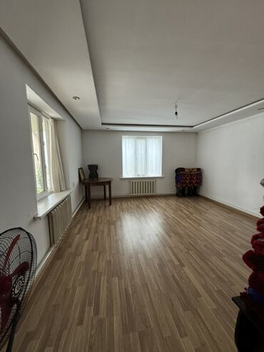 Продажа квартир: 3 комнаты, 50 м² at lalafo.kg — 7 Продажа квартир: 3 комнаты, 50 м² — 7