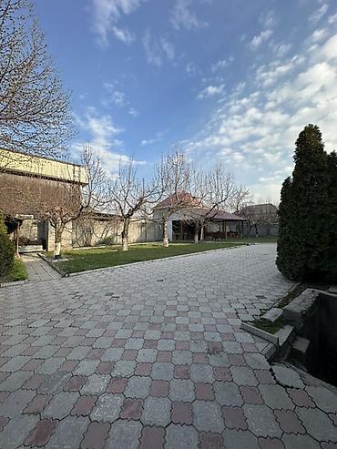 Продажа коттеджей и домов: Продается 2-х этажный дом +с цокольным этажом Очень большой и — 2