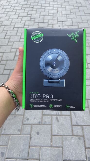 домашний компьютер: Razer kiyo pro FullHd 60fps