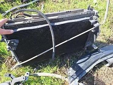 tabla u autu: LANCIA THESIS HLADNJACI KOMPLET 3.0 BENZIN | Moze u kompletu a moze — 1