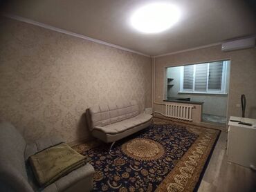срочная продажа квартир в бишкеке без посредников: 1 комната, Собственник, Без подселения, С мебелью полностью