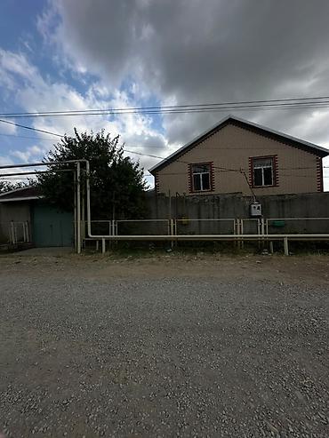 Həyət evləri və villaların satışı: 7 otaqlı, 5 kv. m, Yeni təmirli — 25
