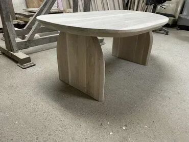 Stolovi: Klub sto – hrastov masiv Klub sto izrađen od hrasta (ili bukve) — 6