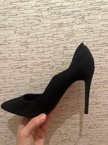 Tuflilər: Tuflilər, Bershka, Ölçü: 38, rəng - Qara, İşlənmiş — 2