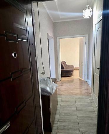Продажа квартир: 3 комнаты, 60 м², Достук мкр 105 серия, 2 этаж, Евроремонт — 5