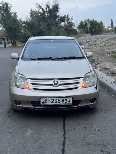 тайота купе: Toyota ist: 2003 г., 1.5 л, Автомат, Бензин, Хэтчбэк