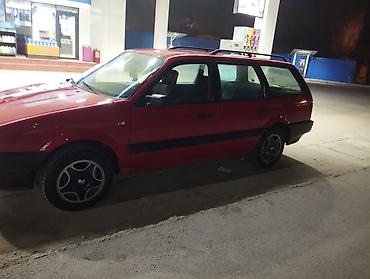 Volkswagen: Volkswagen Passat Variant: 1993 г., 1.8 л, Механика, Бензин, Универсал — 4