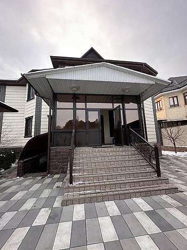 Долгосрочная аренда домов: 400 м², 6 комнат, Утепленный, Теплый пол, Бронированные двери — 1