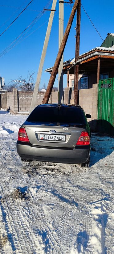 Toyota: Toyota Corolla: 2006 г., 1.6 л, Механика, Бензин, Седан