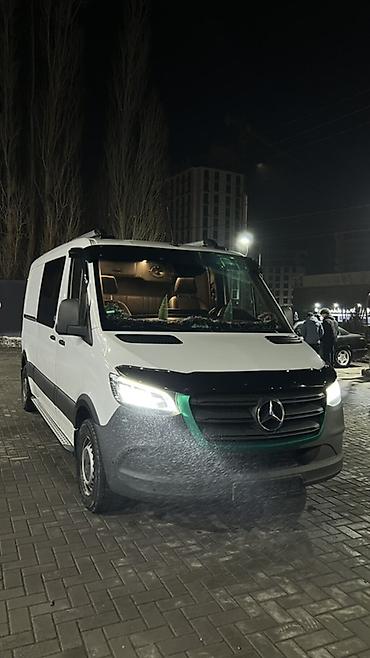 Легкий грузовой транспорт: Легкий грузовик, Mercedes-Benz, Стандарт — 3