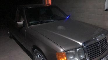 Продажа авто: Mercedes-Benz W124: 1989 г., Автомат, Седан — 9