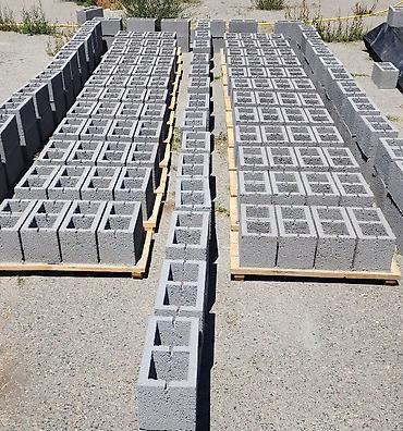 Производство брусчатки: Пескоблок чыгарган станок сатылат. 20 жана 15 размердеги матрицалары — 12