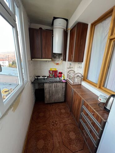 Günlük kirayə mənzillər: 2 otaqlı — 8