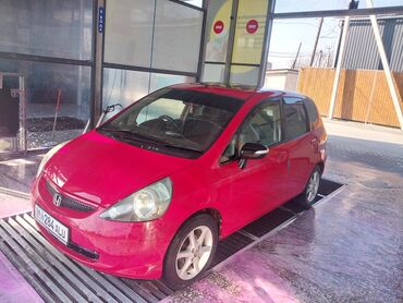 Honda: Honda Fit: 2002 г., 1.3 л, Вариатор, Бензин