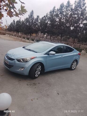 Hyundai: Hyundai Elantra: 1.8 l | 2012 il Sedan — 10