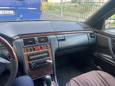 купить авто дизель до 3000 долларов: Mercedes-Benz E-Class: 2000 г., 3.2 л, Автомат, Дизель, Седан — 6