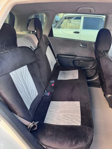 Honda: Honda Civic: 2003 г., Хэтчбэк — 12