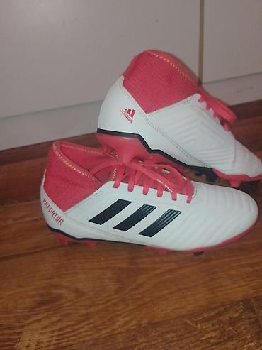 Kopačke: Adidas Predator kopačke za travu - Model: Predator (serija s — 3