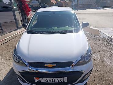 bmw ix3: Chevrolet Spark: 2018 г., 0.1 л, Автомат, Бензин, Хэтчбэк — 4