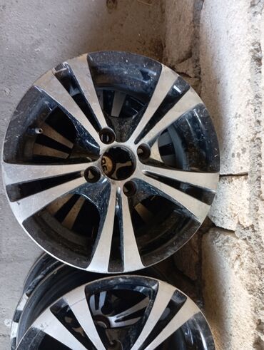 Disklər: İşlənmiş Disk VAZ (LADA) R 13, 4 Boltlu