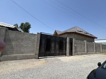 кара жыгач дома: Дом, 90 м², 5 комнат, Собственник, Косметический ремонт