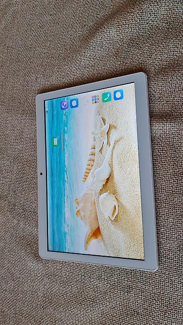 Tableti: Acer Iconia tablet – bela boja - Ekran: oko 10,1 inča (širok okvir — 4