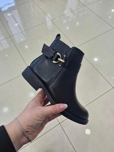 Čizme: Čizme, 37 — 4