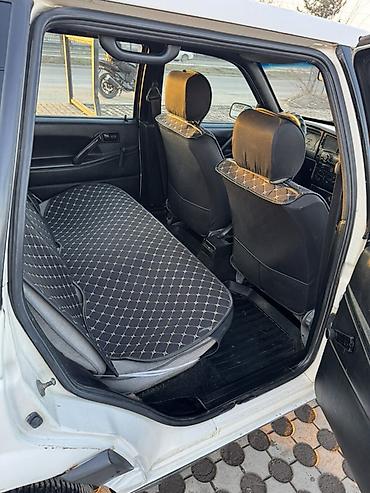 Volkswagen: Volkswagen Passat Variant: 1992 г., 1.8 л, Механика, Бензин, Универсал — 6