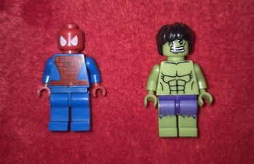waikiki katalog za decu obuca: Lego figurice Spiderman i Hulk, u odličnom stanju i dobro očuvane. Ne