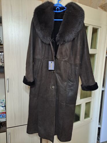 кожаное пальто: Пальто