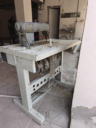 dord goz pec: Tikiş maşını və metal masa-stend komplekti - Aşağıda pedallı stend və — 2