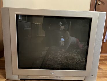 плоский телевизор бу: Большой телевизор с плоским экраном( район Политеха