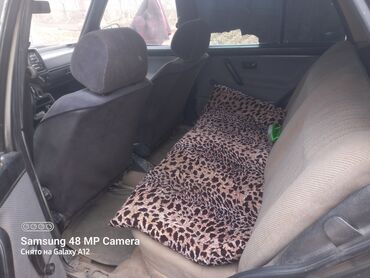 заглушка для ремня: Volkswagen Golf: 1988 г., 1.8 л, Механика, Бензин, Седан