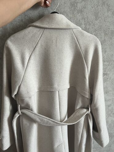 Paltolar: Bershkadan alinib. Geyinilmeyib hec. XS olcusudur biraz bol modeldir M -da lalafo.az — 7 Paltolar: Bershkadan alinib. Geyinilmeyib hec. XS olcusudur biraz bol modeldir M — 7