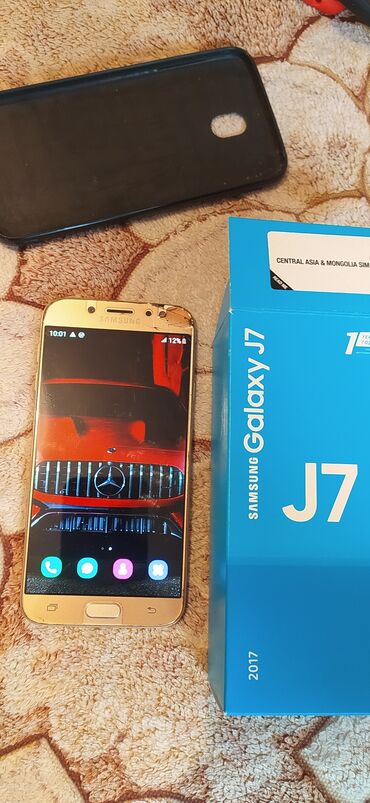 телефон самсунг j7: Samsung Galaxy J7 2017, цвет - Золотой