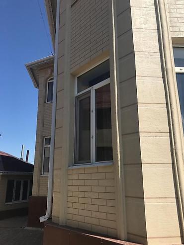 Фасадные работы: Утепление домов жидкий травертин декор текстура багет любой сложности — 10