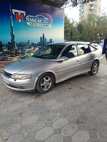 срочно газ: Opel Vectra: 2001 г., 1.6 л, Автомат, Газ, Седан — 3