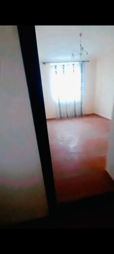 Yeni tikili: 4 otaqlı, Yeni tikili, 6 kv. m — 9