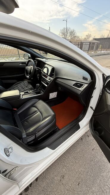 Hyundai: Hyundai Sonata: 2017 г., 2 л, Типтроник, Газ, Седан — 17