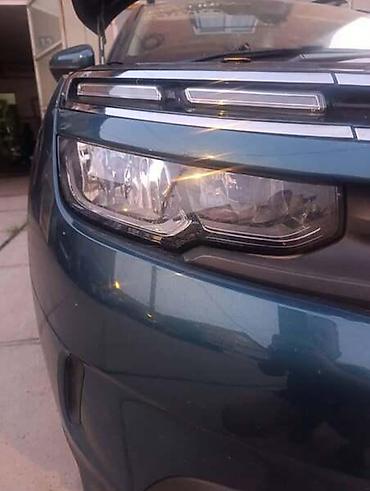 helmet: DESNI FAR ZA CITROEN C5 AIRCROSS OD 2018. DO 2023. GOD — 1