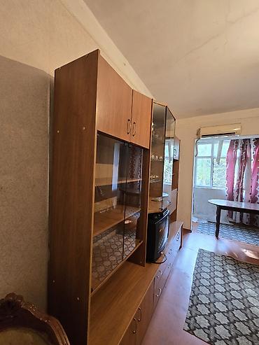 iskaf: Əla materyaldan hazırlanmış, ikinci əl, vintage mebel satılır. Qonaq — 3