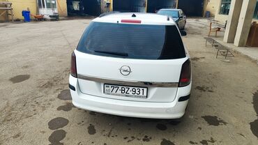 Opel: Opel Astra: 1.3 l | 2005 il 295000 km Universal — 4
